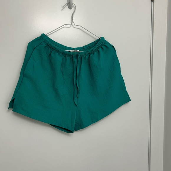 Green Summer set (shorts + shirt) - Picture 3 of 4